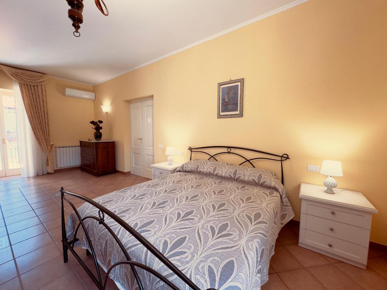 Casa Pepe - Fondi Vertice Rooms المظهر الخارجي الصورة