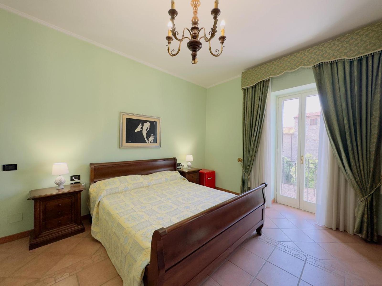 Casa Pepe - Fondi Vertice Rooms المظهر الخارجي الصورة